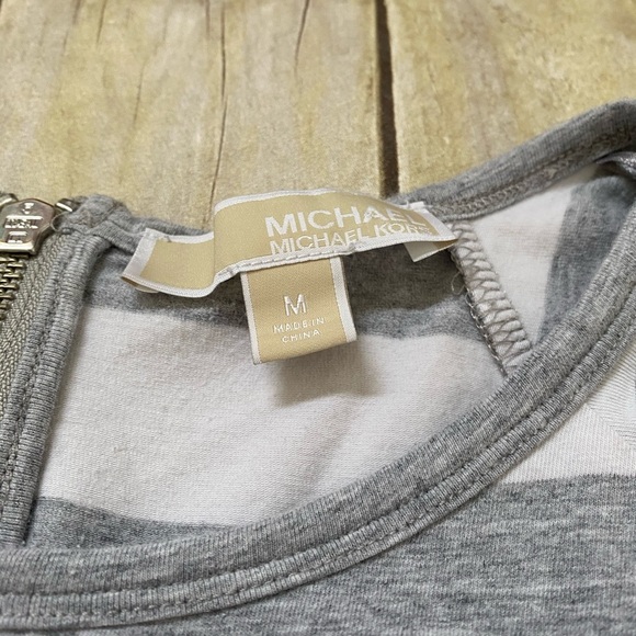 Michael Kors Summer Dress - Picture 3 of 4